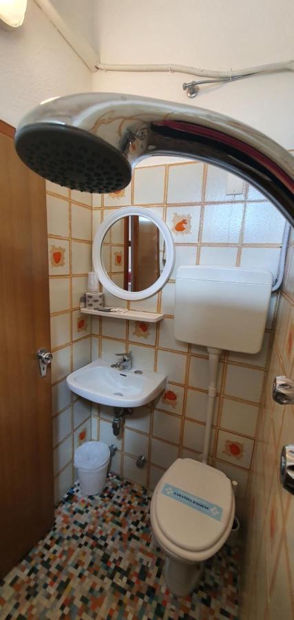Hotel Alessi** Римини Экстерьер фото